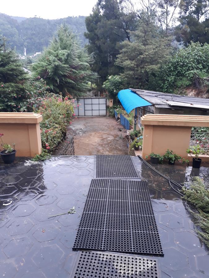 Отель Rainyfreindz Нувара-Элия Экстерьер фото